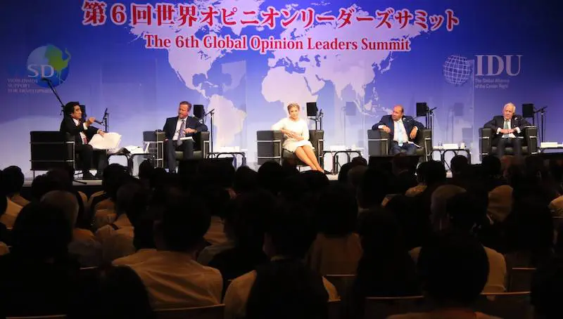 「第６回世界オピニオンリーダーズサミット」に登壇した英・豪・加の元首相の基調講演